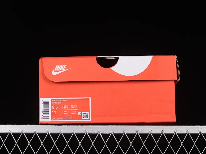 All categories Nk SB Dunk series Nk SB Dunk Low low-top sneakers N version Nk SB Dunk Low white, blue and pink color SB smashed backboard fashion casual sneakers DD1503-500